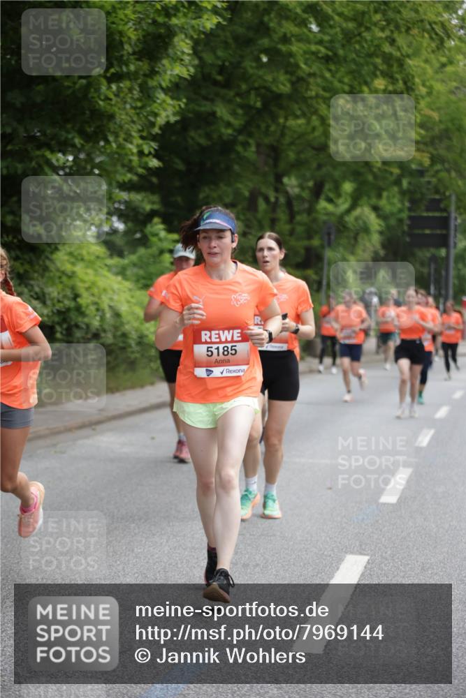 15.06.2025 - REWE Women's Run Jannik Wohlers http://msf.ph/oto/7969144 15.06.2025 10:04:16 Laufen 5185 meine-sportfotos.de