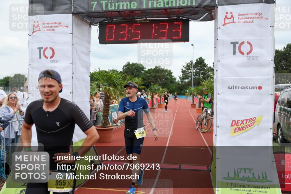 15.06.2025 - 7 Türme Triathlon Michael Strokosch http://msf.ph/oto/7969243 15.06.2025 13:51:32 Ziel 282, 772, 955, 1072 meine-sportfotos.de
