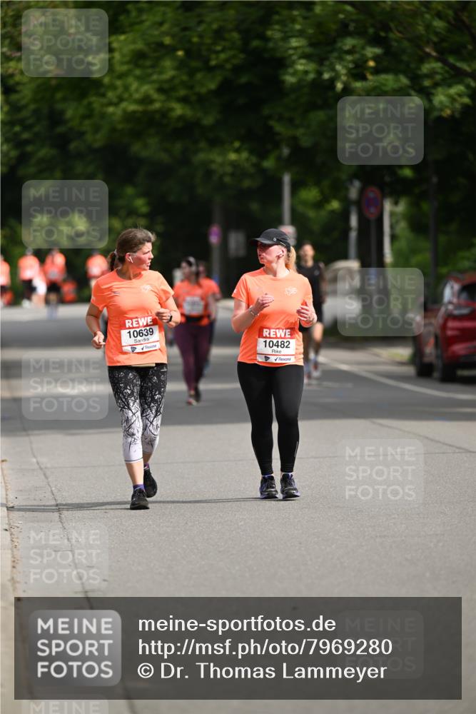 15.06.2025 - REWE Women's Run Dr. Thomas Lammeyer http://msf.ph/oto/7969280 15.06.2025 09:58:01 Laufen 10639, 10482 meine-sportfotos.de