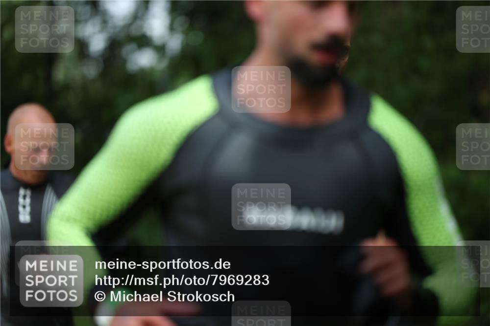 15.06.2025 - 7 Türme Triathlon Michael Strokosch http://msf.ph/oto/7969283 15.06.2025 12:56:06 Schwimmen 708, 741, 776, 818, 833, 872, 880, 895, 904, 992, 1120, 1149, 1150, 1153, 1177 meine-sportfotos.de