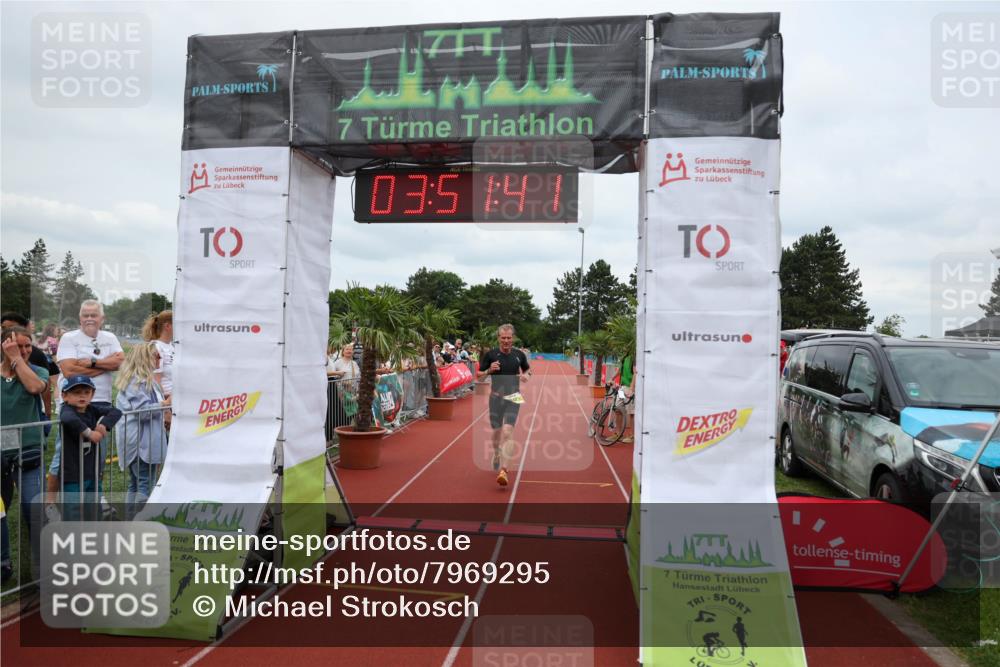 15.06.2025 - 7 Türme Triathlon Michael Strokosch http://msf.ph/oto/7969295 15.06.2025 13:51:40 Ziel 772, 842 meine-sportfotos.de