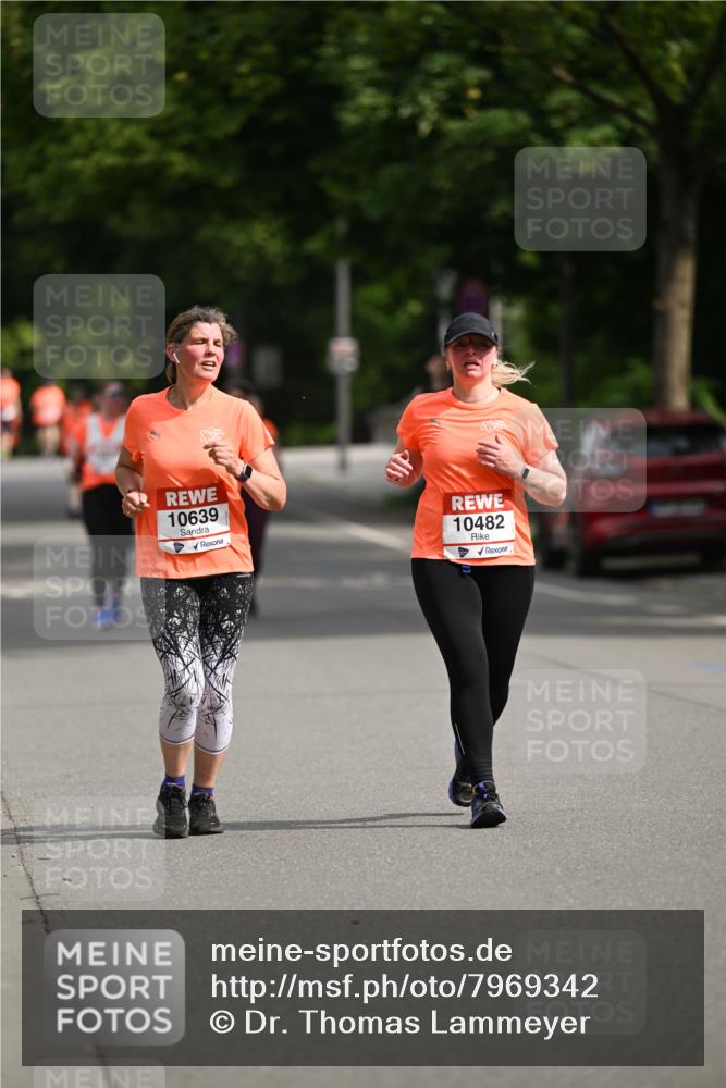 15.06.2025 - REWE Women's Run Dr. Thomas Lammeyer http://msf.ph/oto/7969342 15.06.2025 09:58:03 Laufen 10639, 10482 meine-sportfotos.de