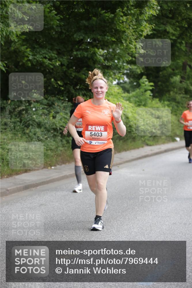 15.06.2025 - REWE Women's Run Jannik Wohlers http://msf.ph/oto/7969444 15.06.2025 10:04:29 Laufen 160, 5403 meine-sportfotos.de
