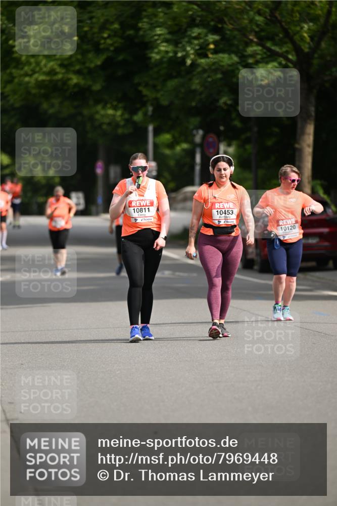 15.06.2025 - REWE Women's Run Dr. Thomas Lammeyer http://msf.ph/oto/7969448 15.06.2025 09:58:13 Laufen 10811, 10453, 10120 meine-sportfotos.de