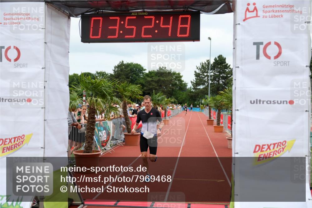 15.06.2025 - 7 Türme Triathlon Michael Strokosch http://msf.ph/oto/7969468 15.06.2025 13:52:48 Ziel 719, 1181 meine-sportfotos.de