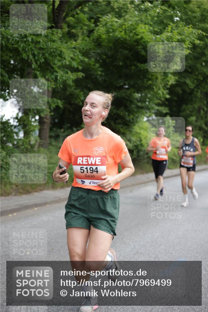 15.06.2025 - REWE Women's Run Jannik Wohlers http://msf.ph/oto/7969499 15.06.2025 10:04:32 Laufen 5194 meine-sportfotos.de
