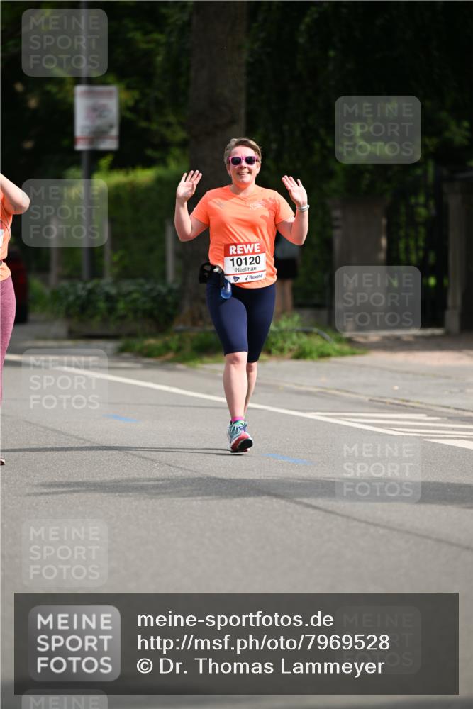 15.06.2025 - REWE Women's Run Dr. Thomas Lammeyer http://msf.ph/oto/7969528 15.06.2025 09:58:17 Laufen 10120 meine-sportfotos.de