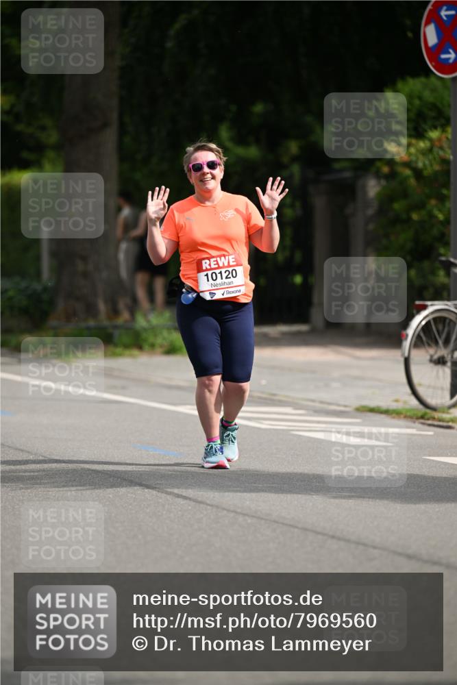 15.06.2025 - REWE Women's Run Dr. Thomas Lammeyer http://msf.ph/oto/7969560 15.06.2025 09:58:18 Laufen 10120 meine-sportfotos.de