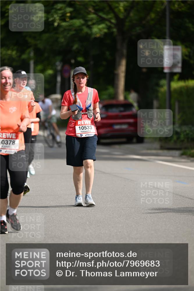 15.06.2025 - REWE Women's Run Dr. Thomas Lammeyer http://msf.ph/oto/7969683 15.06.2025 09:58:56 Laufen 0378, 10533 meine-sportfotos.de