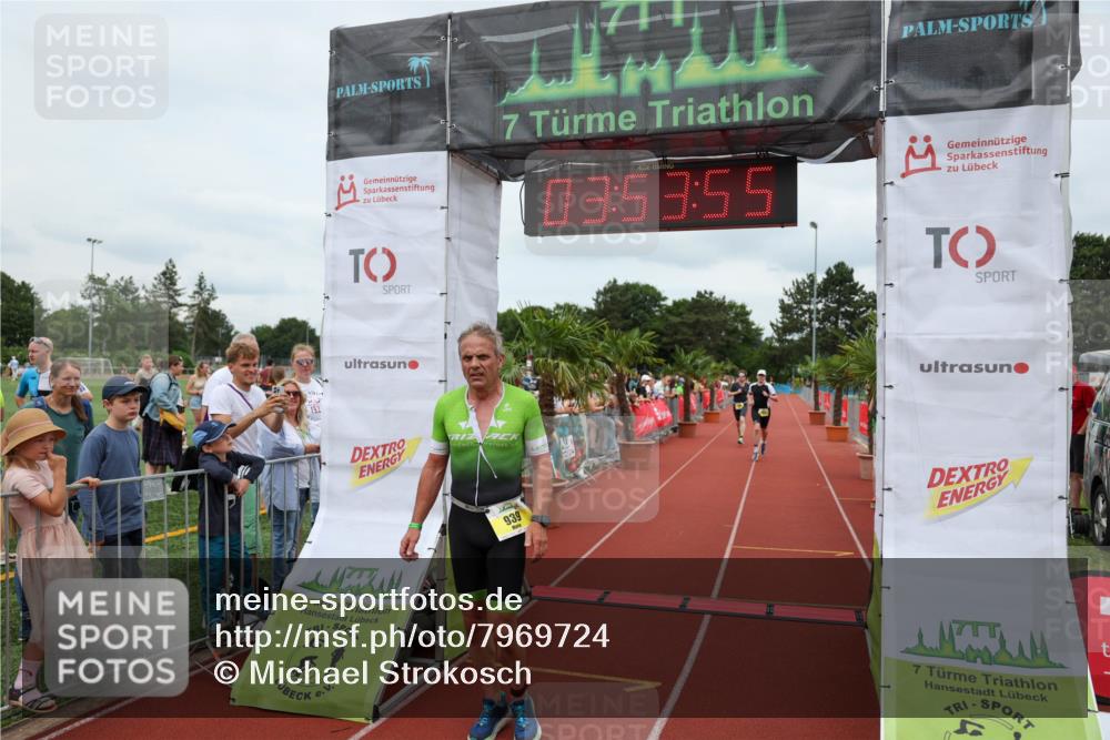 15.06.2025 - 7 Türme Triathlon Michael Strokosch http://msf.ph/oto/7969724 15.06.2025 13:53:55 Ziel 939, 999, 1162 meine-sportfotos.de