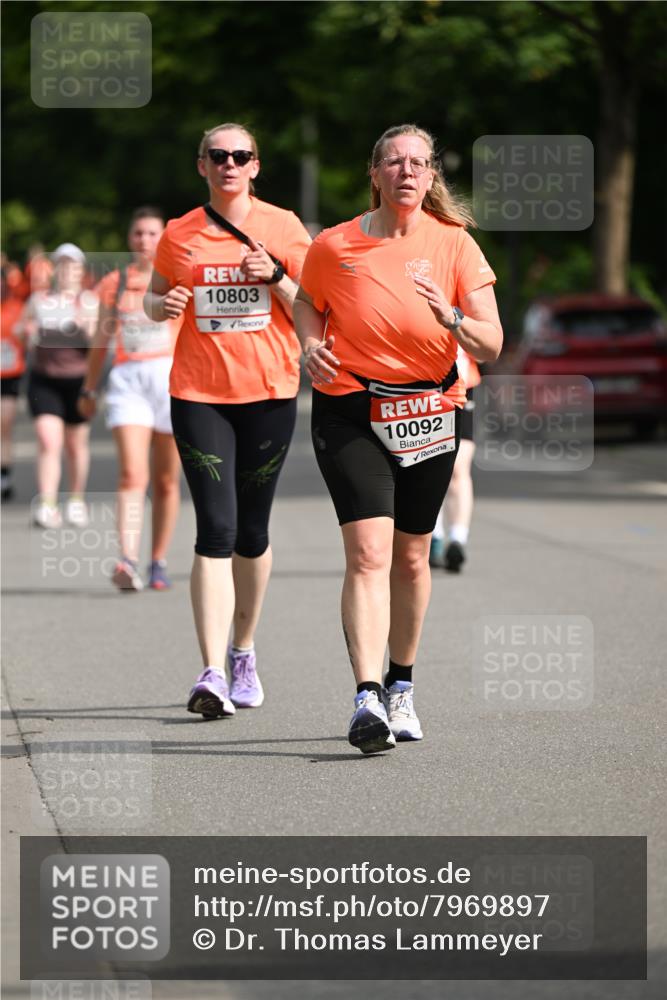 15.06.2025 - REWE Women's Run Dr. Thomas Lammeyer http://msf.ph/oto/7969897 15.06.2025 09:59:05 Laufen 10803, 10092 meine-sportfotos.de