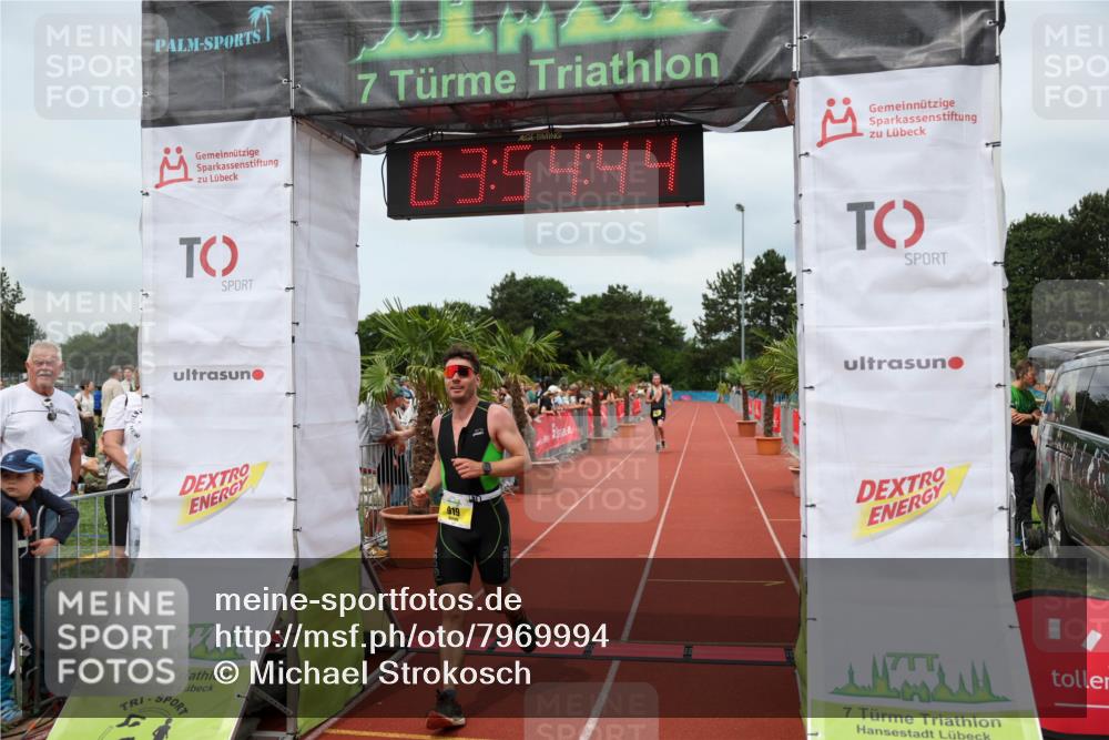 15.06.2025 - 7 Türme Triathlon Michael Strokosch http://msf.ph/oto/7969994 15.06.2025 13:54:44 Ziel 701, 755, 901, 913, 919, 1116 meine-sportfotos.de