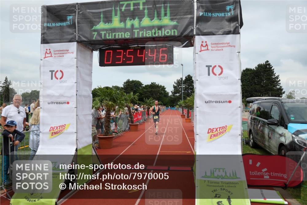 15.06.2025 - 7 Türme Triathlon Michael Strokosch http://msf.ph/oto/7970005 15.06.2025 13:54:45 Ziel 701, 755, 901, 913, 919, 1116 meine-sportfotos.de