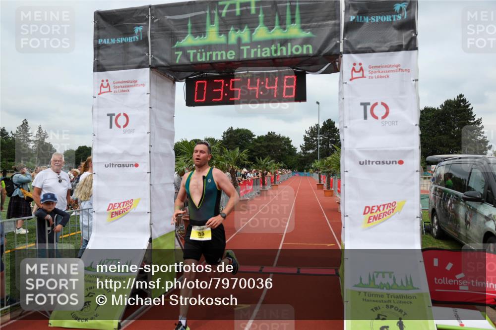15.06.2025 - 7 Türme Triathlon Michael Strokosch http://msf.ph/oto/7970036 15.06.2025 13:54:47 Ziel 701, 755, 901, 913, 919 meine-sportfotos.de