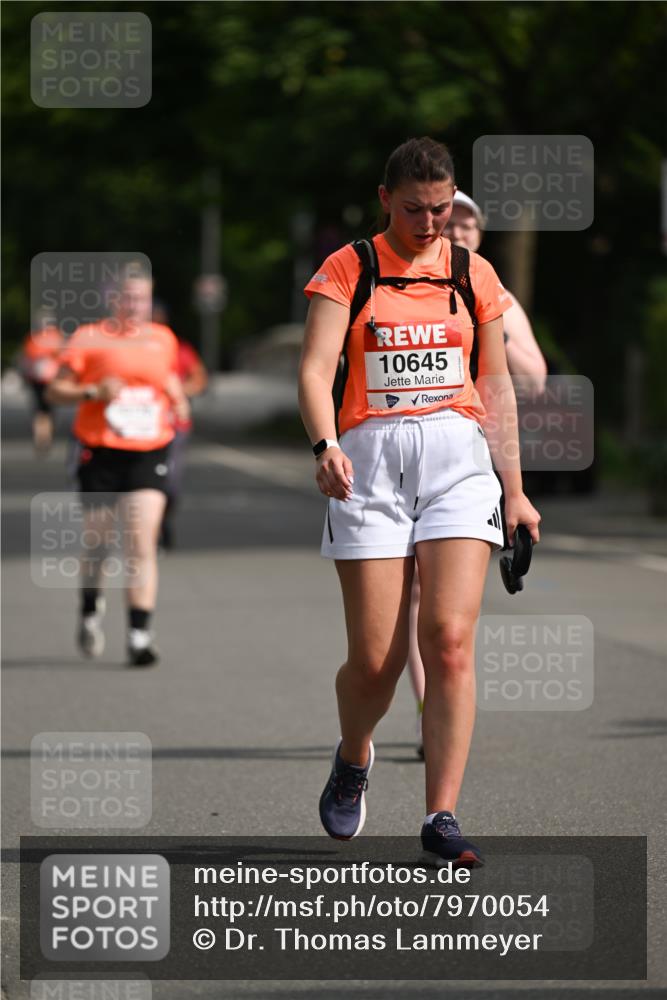15.06.2025 - REWE Women's Run Dr. Thomas Lammeyer http://msf.ph/oto/7970054 15.06.2025 09:59:12 Laufen 10645 meine-sportfotos.de