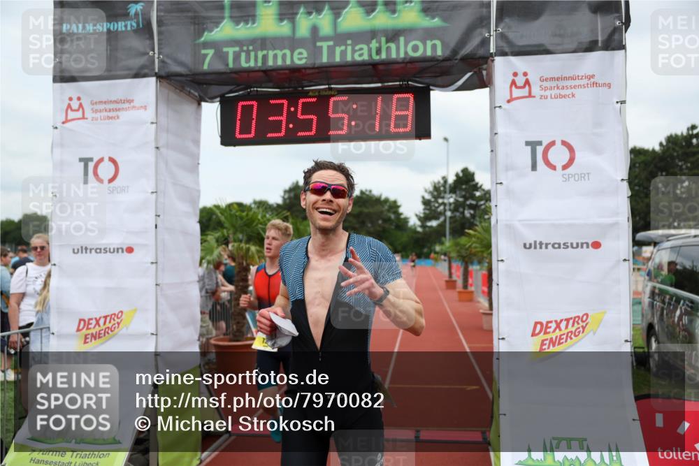 15.06.2025 - 7 Türme Triathlon Michael Strokosch http://msf.ph/oto/7970082 15.06.2025 13:55:18 Ziel 723, 872 meine-sportfotos.de