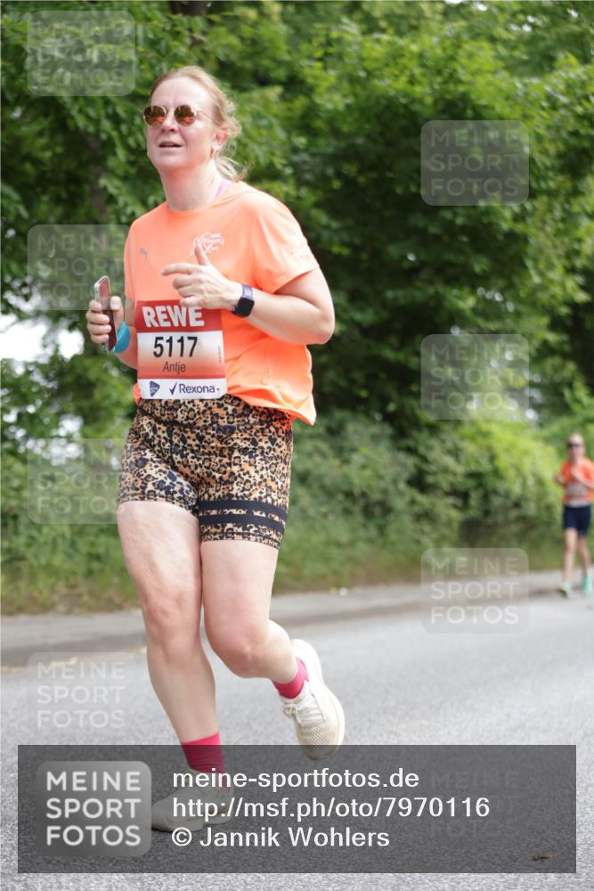 15.06.2025 - REWE Women's Run Jannik Wohlers http://msf.ph/oto/7970116 15.06.2025 10:05:11 Laufen 5117 meine-sportfotos.de