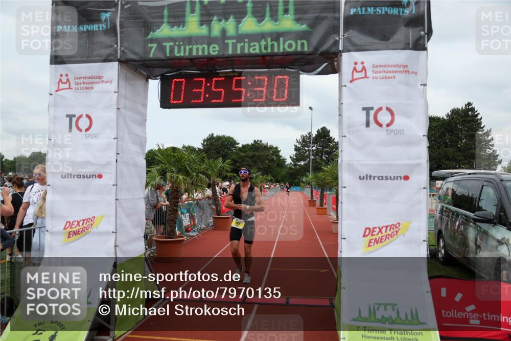 15.06.2025 - 7 Türme Triathlon Michael Strokosch http://msf.ph/oto/7970135 15.06.2025 13:55:30 Ziel 762 meine-sportfotos.de