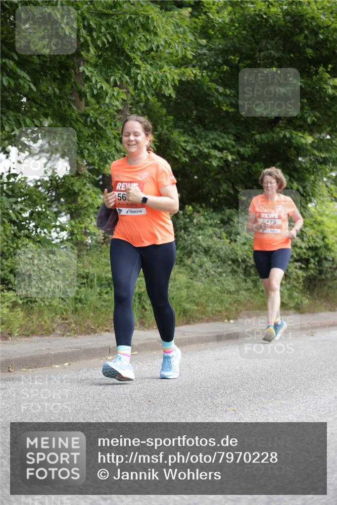 15.06.2025 - REWE Women's Run Jannik Wohlers http://msf.ph/oto/7970228 15.06.2025 10:05:18 Laufen 56, 5473 meine-sportfotos.de