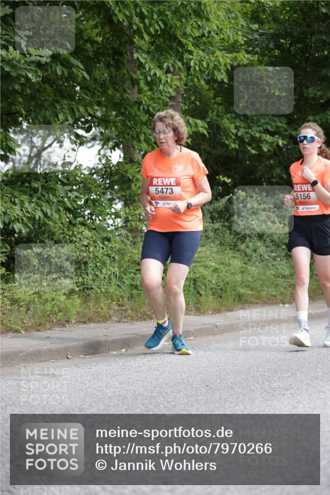 15.06.2025 - REWE Women's Run Jannik Wohlers http://msf.ph/oto/7970266 15.06.2025 10:05:20 Laufen 5473, 5156 meine-sportfotos.de