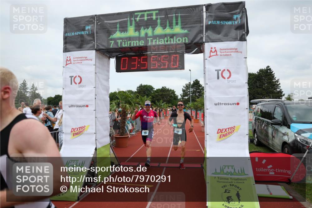 15.06.2025 - 7 Türme Triathlon Michael Strokosch http://msf.ph/oto/7970291 15.06.2025 13:55:50 Ziel 455, 475, 745, 879, 935, 978, 1064, 1087 meine-sportfotos.de