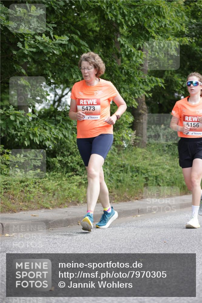 15.06.2025 - REWE Women's Run Jannik Wohlers http://msf.ph/oto/7970305 15.06.2025 10:05:20 Laufen 5473, 5156 meine-sportfotos.de