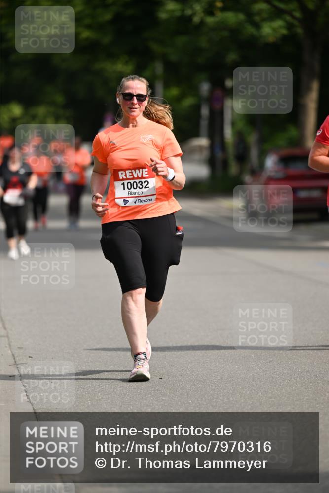 15.06.2025 - REWE Women's Run Dr. Thomas Lammeyer http://msf.ph/oto/7970316 15.06.2025 09:59:23 Laufen 10032 meine-sportfotos.de