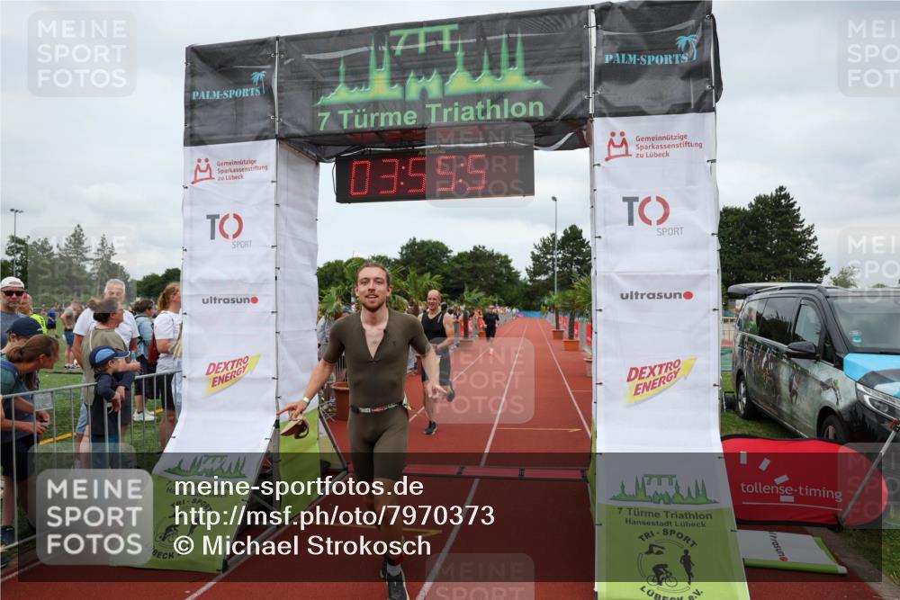 15.06.2025 - 7 Türme Triathlon Michael Strokosch http://msf.ph/oto/7970373 15.06.2025 13:55:56 Ziel 455, 475, 760, 879, 935, 1064, 1070, 1175 meine-sportfotos.de