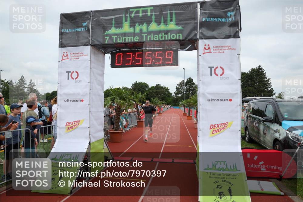 15.06.2025 - 7 Türme Triathlon Michael Strokosch http://msf.ph/oto/7970397 15.06.2025 13:55:59 Ziel 760, 1064, 1070, 1175 meine-sportfotos.de