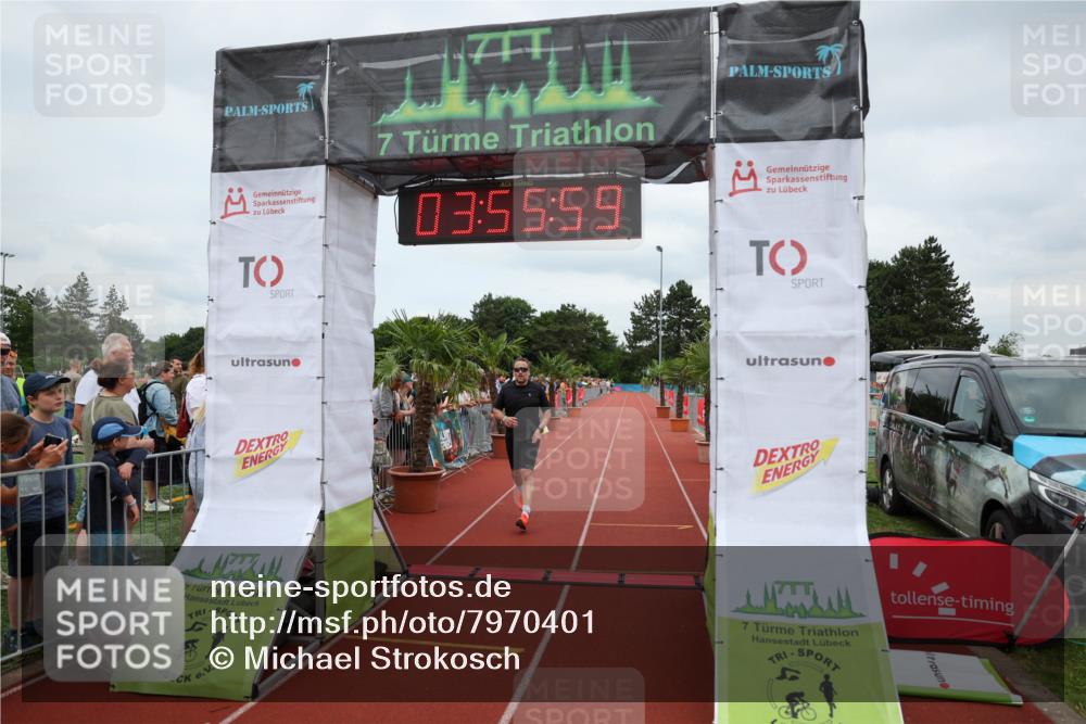 15.06.2025 - 7 Türme Triathlon Michael Strokosch http://msf.ph/oto/7970401 15.06.2025 13:55:59 Ziel 760, 1064, 1070, 1175 meine-sportfotos.de