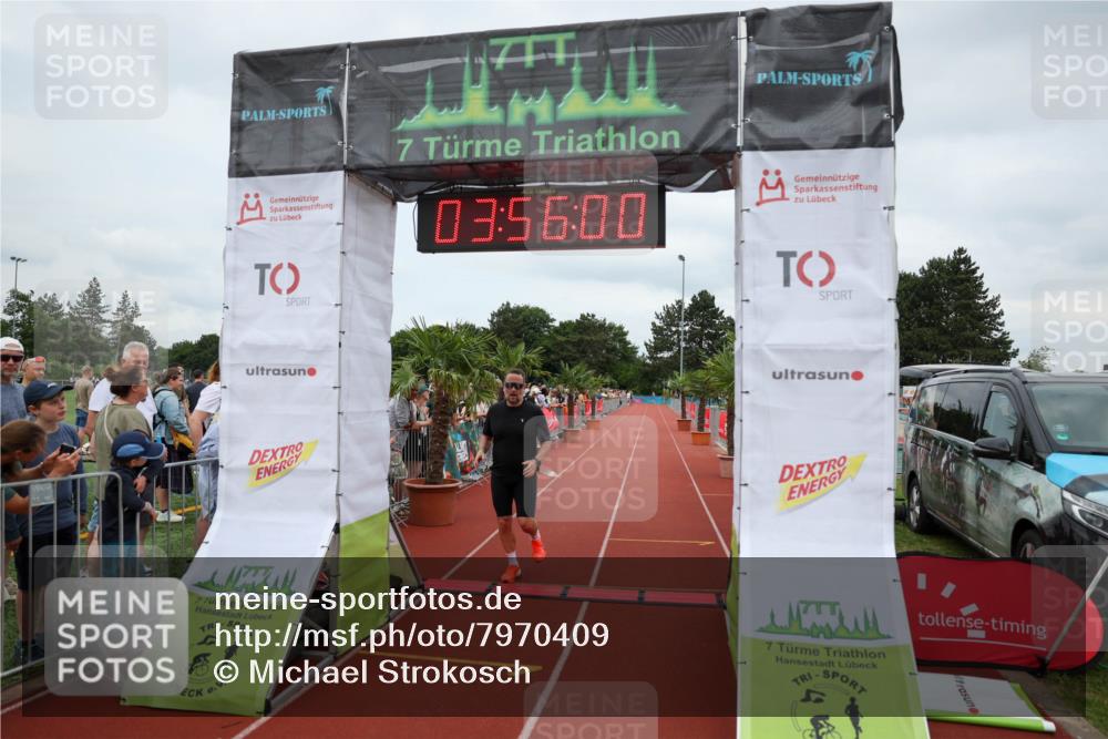 15.06.2025 - 7 Türme Triathlon Michael Strokosch http://msf.ph/oto/7970409 15.06.2025 13:56:00 Ziel 760, 1064, 1070, 1175 meine-sportfotos.de