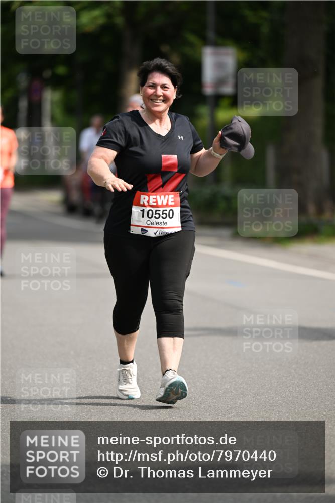 15.06.2025 - REWE Women's Run Dr. Thomas Lammeyer http://msf.ph/oto/7970440 15.06.2025 09:59:34 Laufen 10550 meine-sportfotos.de