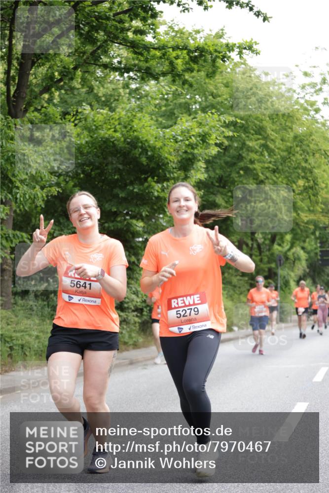 15.06.2025 - REWE Women's Run Jannik Wohlers http://msf.ph/oto/7970467 15.06.2025 10:05:30 Laufen 5641, 5279 meine-sportfotos.de