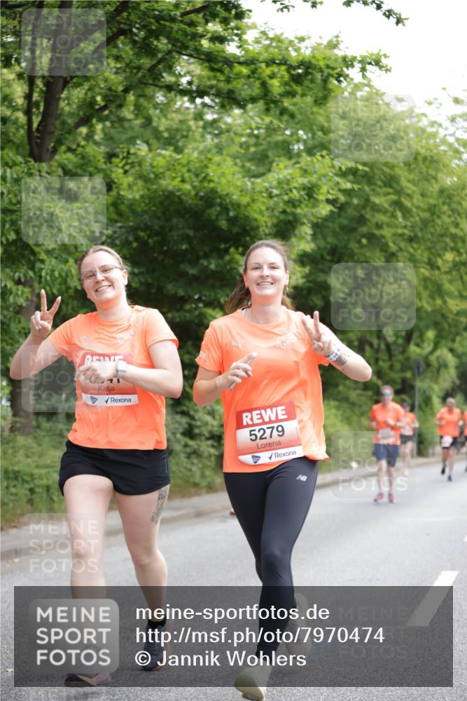 15.06.2025 - REWE Women's Run Jannik Wohlers http://msf.ph/oto/7970474 15.06.2025 10:05:30 Laufen 5279 meine-sportfotos.de