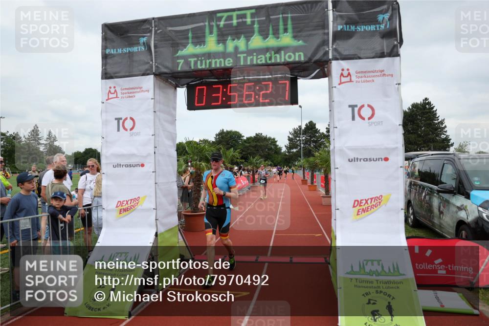 15.06.2025 - 7 Türme Triathlon Michael Strokosch http://msf.ph/oto/7970492 15.06.2025 13:56:27 Ziel 410, 904, 924 meine-sportfotos.de