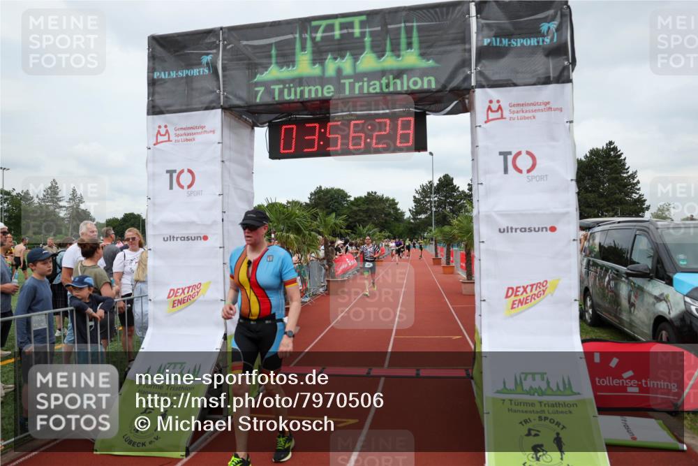 15.06.2025 - 7 Türme Triathlon Michael Strokosch http://msf.ph/oto/7970506 15.06.2025 13:56:28 Ziel 410, 904, 924 meine-sportfotos.de