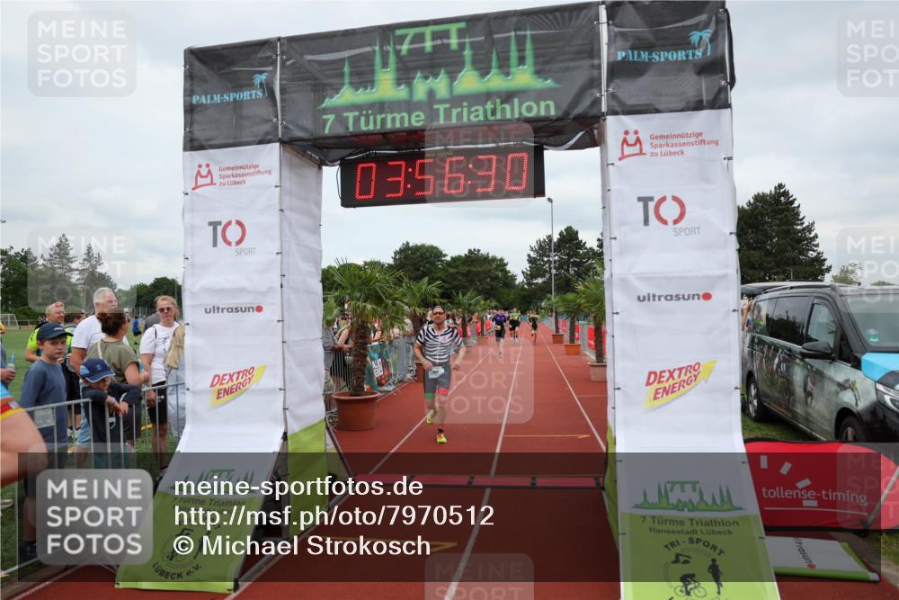 15.06.2025 - 7 Türme Triathlon Michael Strokosch http://msf.ph/oto/7970512 15.06.2025 13:56:30 Ziel 410, 741, 904, 1025 meine-sportfotos.de