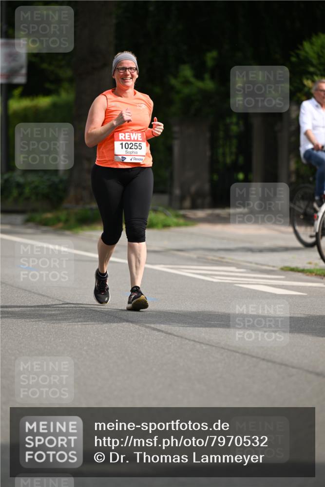 15.06.2025 - REWE Women's Run Dr. Thomas Lammeyer http://msf.ph/oto/7970532 15.06.2025 09:59:38 Laufen 10255 meine-sportfotos.de