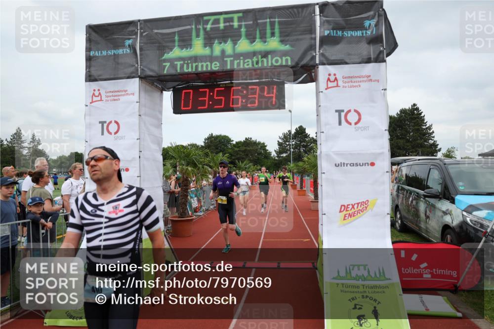 15.06.2025 - 7 Türme Triathlon Michael Strokosch http://msf.ph/oto/7970569 15.06.2025 13:56:33 Ziel 410, 741, 896, 904, 1025 meine-sportfotos.de