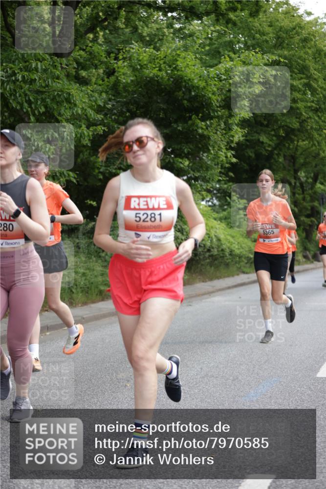 15.06.2025 - REWE Women's Run Jannik Wohlers http://msf.ph/oto/7970585 15.06.2025 10:05:39 Laufen 280, 5281, 5365 meine-sportfotos.de