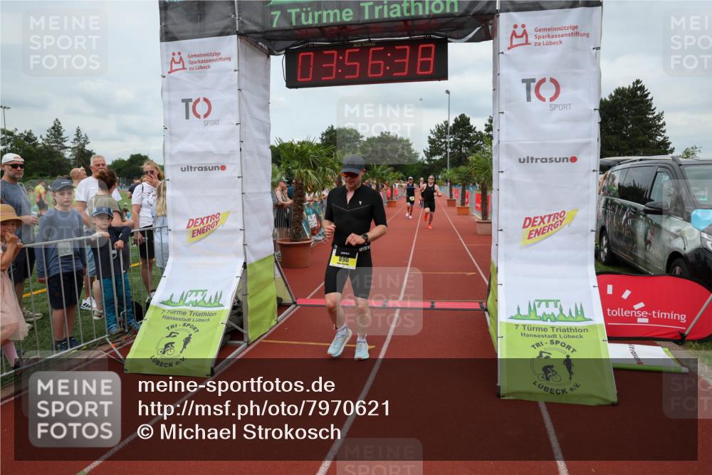 15.06.2025 - 7 Türme Triathlon Michael Strokosch http://msf.ph/oto/7970621 15.06.2025 13:56:38 Ziel 410, 741, 769, 896, 996, 1025 meine-sportfotos.de