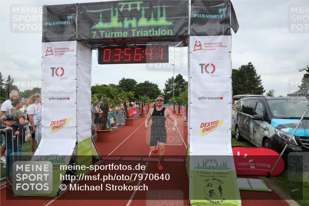 15.06.2025 - 7 Türme Triathlon Michael Strokosch http://msf.ph/oto/7970640 15.06.2025 13:56:40 Ziel 741, 769, 896, 996, 1025, 1029 meine-sportfotos.de
