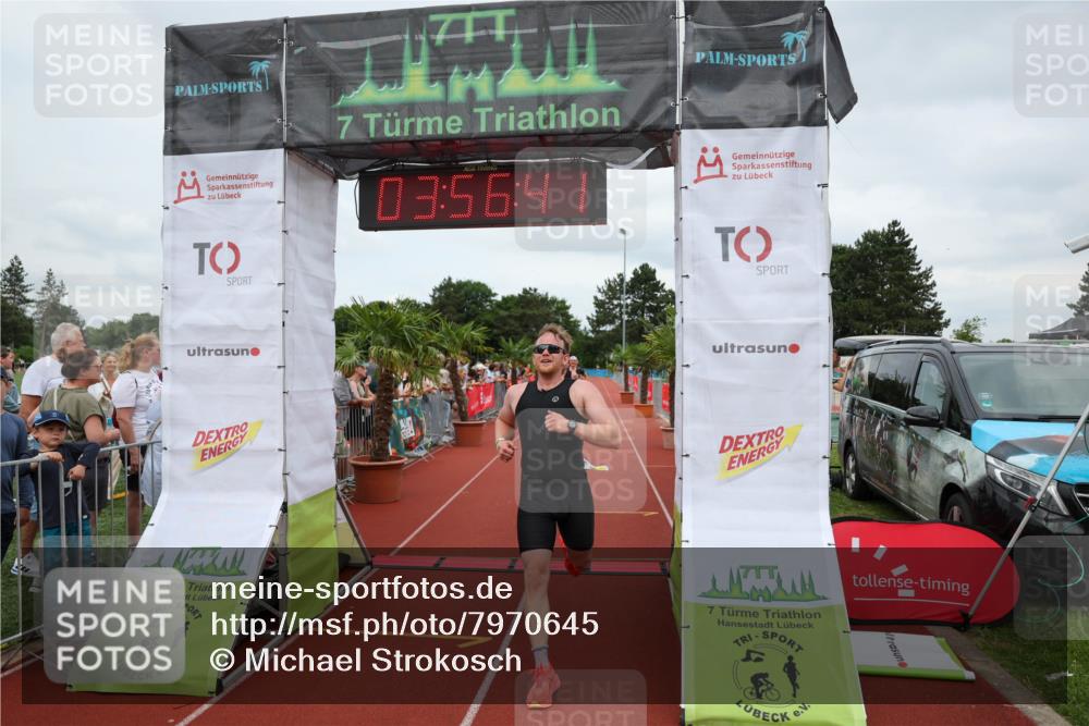 15.06.2025 - 7 Türme Triathlon Michael Strokosch http://msf.ph/oto/7970645 15.06.2025 13:56:41 Ziel 658, 741, 769, 896, 996, 1025, 1029 meine-sportfotos.de