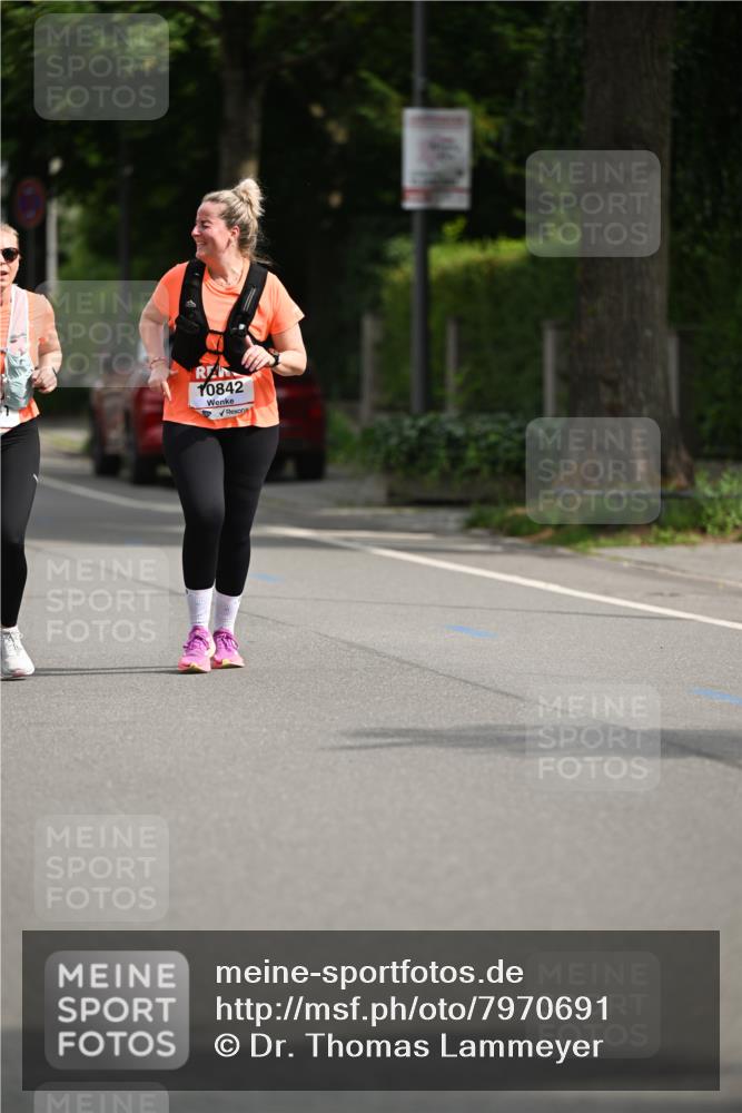 15.06.2025 - REWE Women's Run Dr. Thomas Lammeyer http://msf.ph/oto/7970691 15.06.2025 09:59:47 Laufen 10842 meine-sportfotos.de