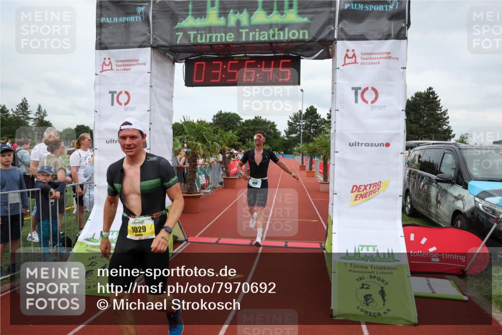 15.06.2025 - 7 Türme Triathlon Michael Strokosch http://msf.ph/oto/7970692 15.06.2025 13:56:45 Ziel 658, 769, 896, 996, 1029 meine-sportfotos.de