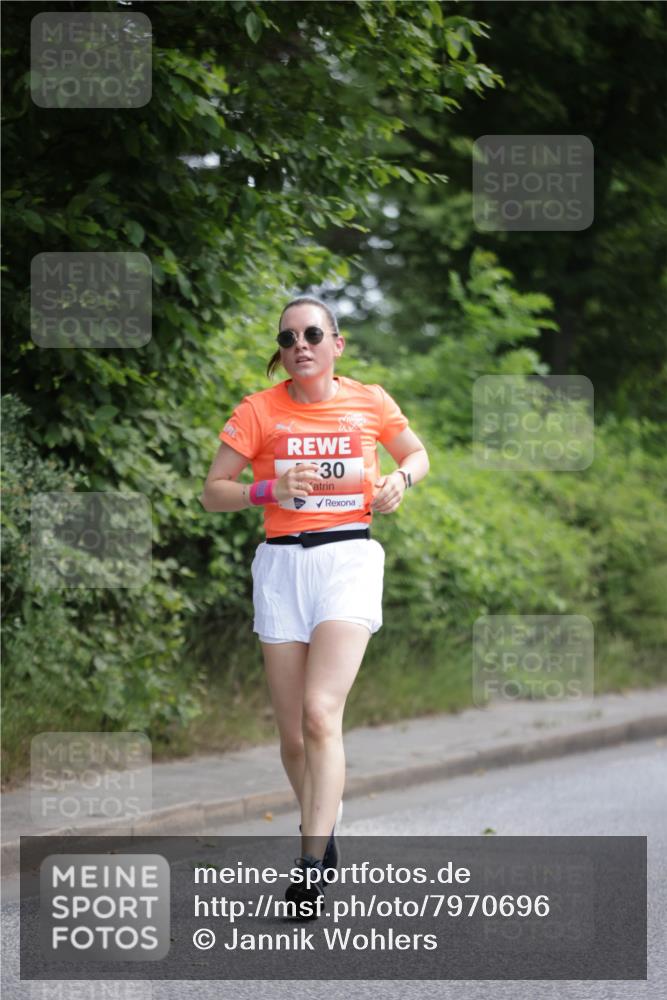 15.06.2025 - REWE Women's Run Jannik Wohlers http://msf.ph/oto/7970696 15.06.2025 10:05:49 Laufen 30 meine-sportfotos.de
