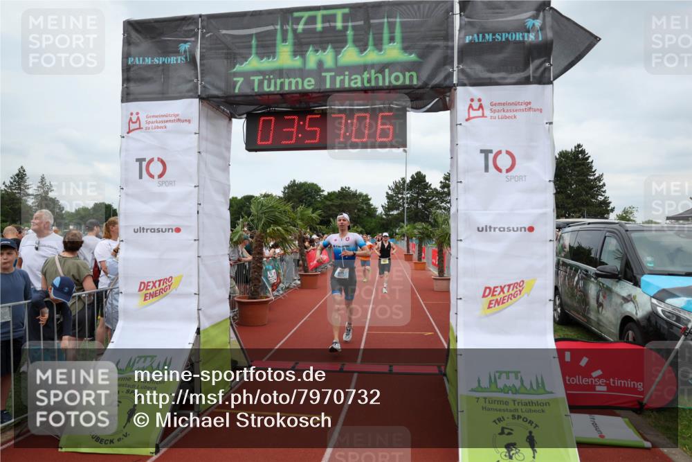 15.06.2025 - 7 Türme Triathlon Michael Strokosch http://msf.ph/oto/7970732 15.06.2025 13:57:05 Ziel 505, 950, 1052 meine-sportfotos.de