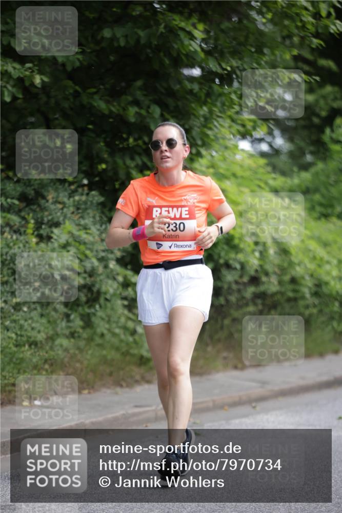 15.06.2025 - REWE Women's Run Jannik Wohlers http://msf.ph/oto/7970734 15.06.2025 10:05:49 Laufen 230 meine-sportfotos.de
