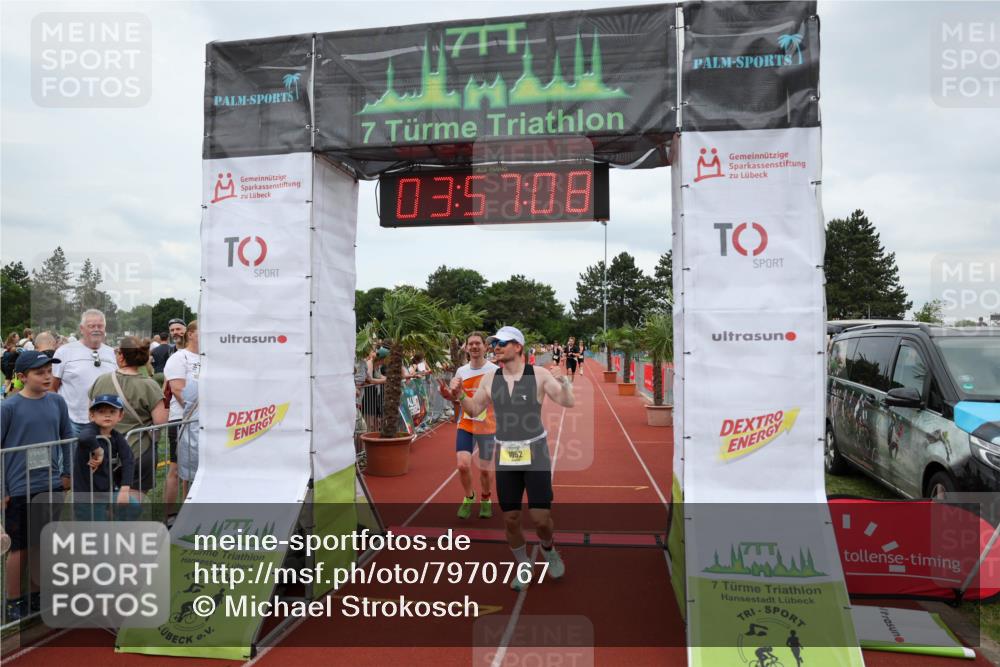15.06.2025 - 7 Türme Triathlon Michael Strokosch http://msf.ph/oto/7970767 15.06.2025 13:57:08 Ziel 505, 950, 1052, 1069 meine-sportfotos.de