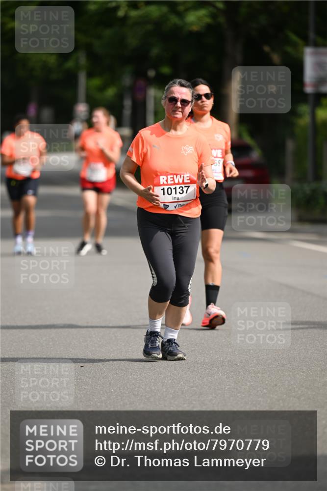 15.06.2025 - REWE Women's Run Dr. Thomas Lammeyer http://msf.ph/oto/7970779 15.06.2025 09:59:55 Laufen 10137 meine-sportfotos.de